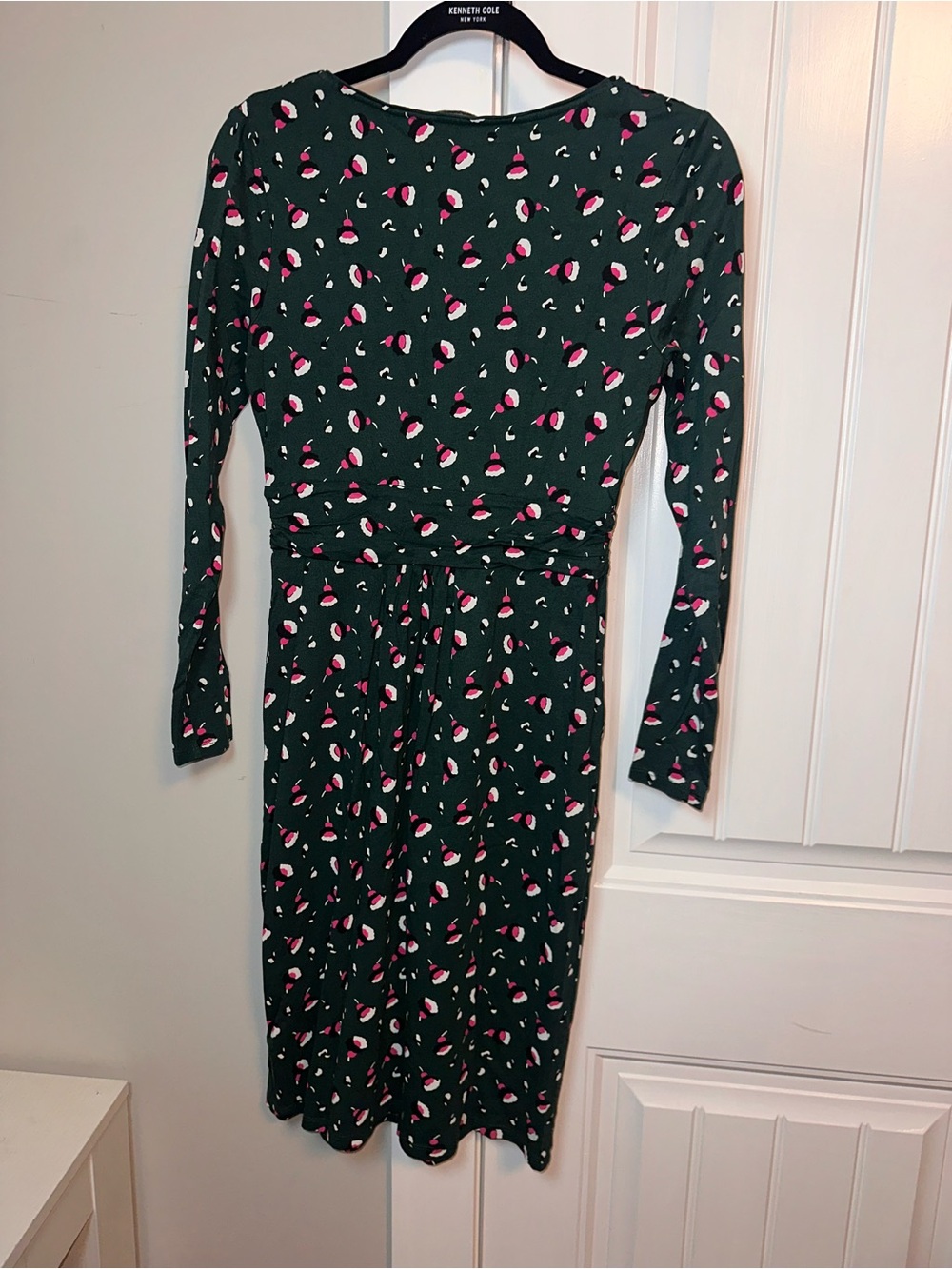 Boden Size 6L Green Long-Sleeve Printed Midi Dress with Pink Accents - Picture 9 of 13